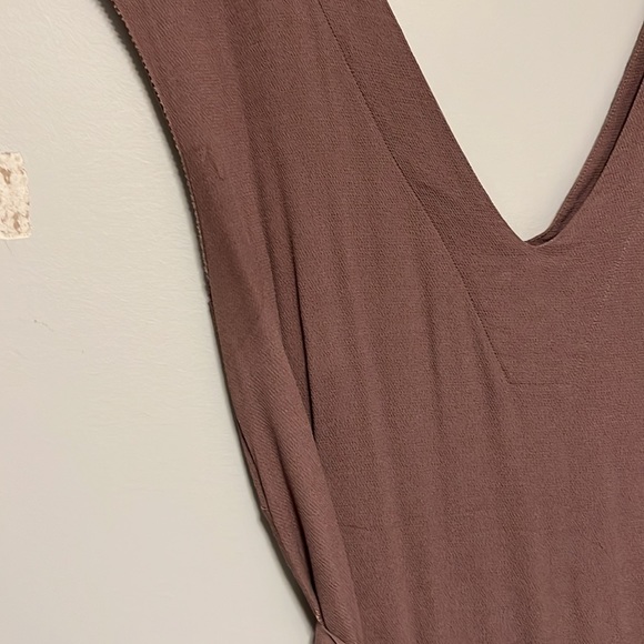 Dress - Picture 2 of 5